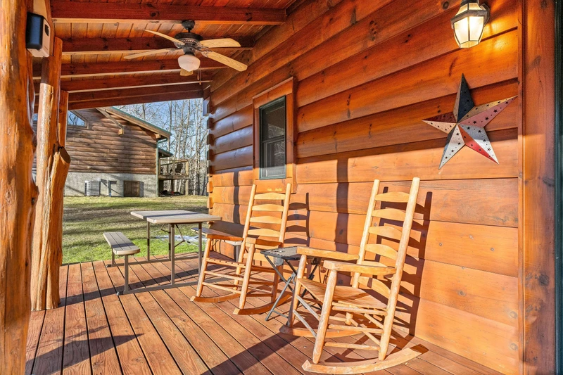 A Bears Poolin Paradise