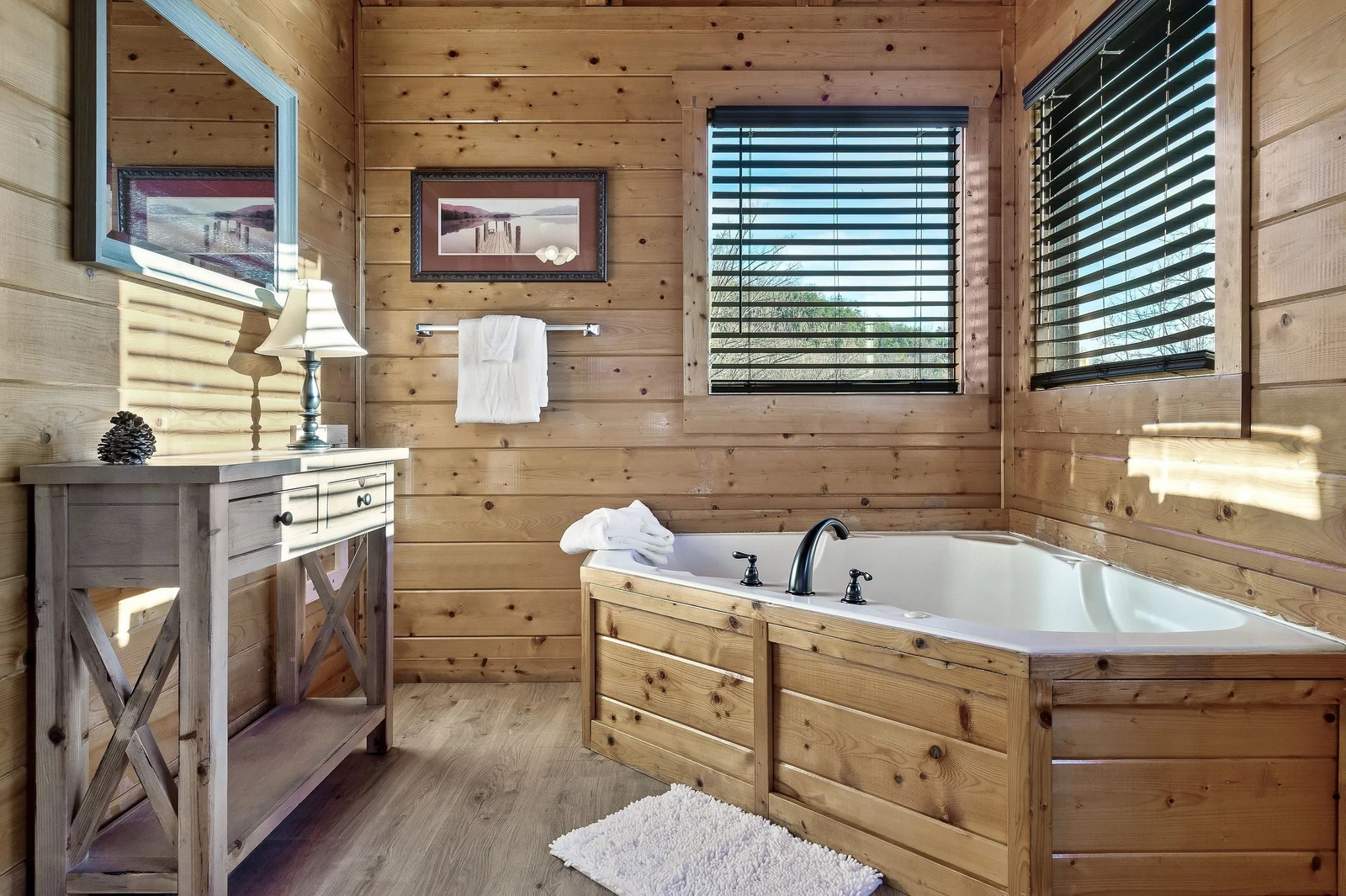 Private Jetted Tub for Two in the upper master en-suite