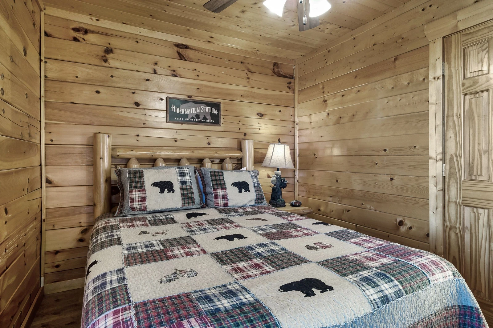 Main level queen bedroom