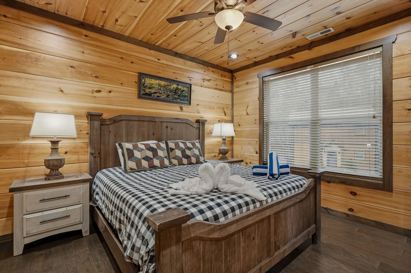 Shangrila Splashing Views