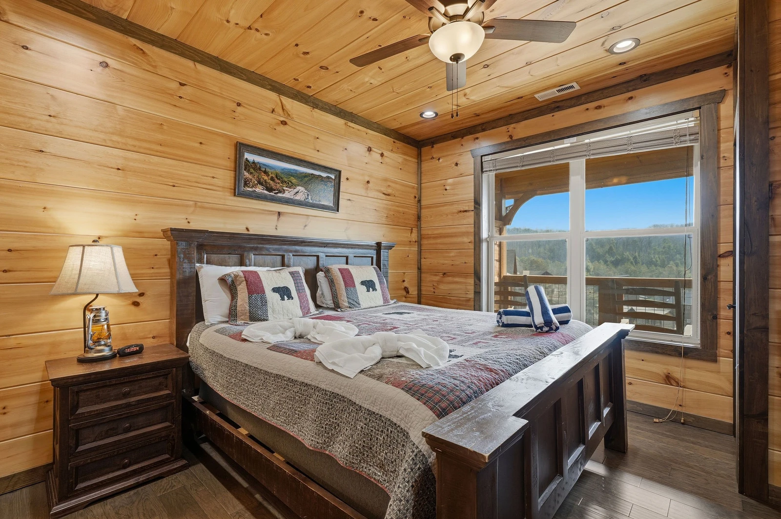 Shangrila Splashing Views