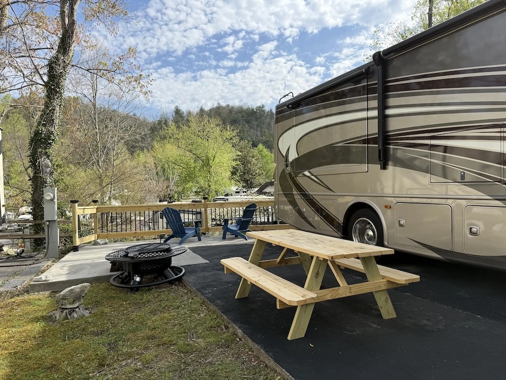 Creekside Vibes RV Site #262