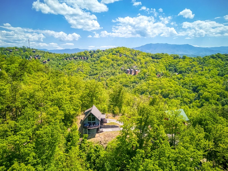 Peekin' Over Pigeon Forge