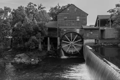 old mill in pigeon forge
