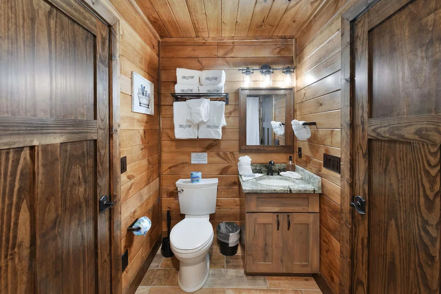 Upper Full Bathroom