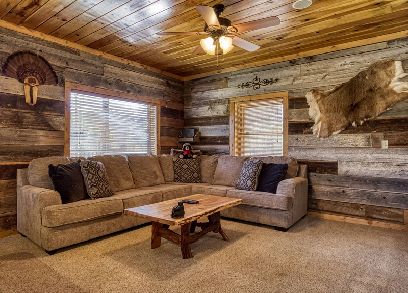 Campfire Lodge