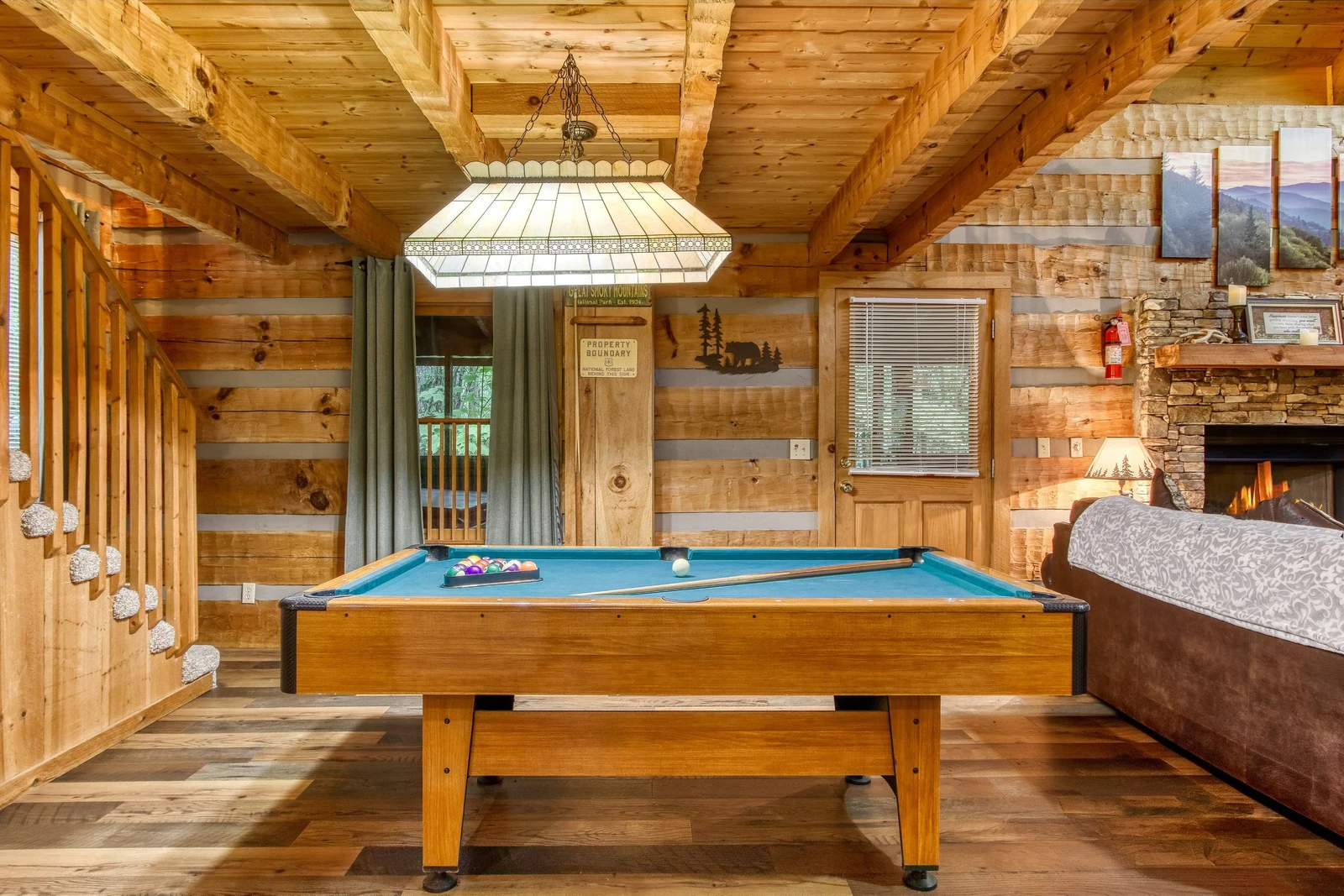 Cozy Mountain Hideaway