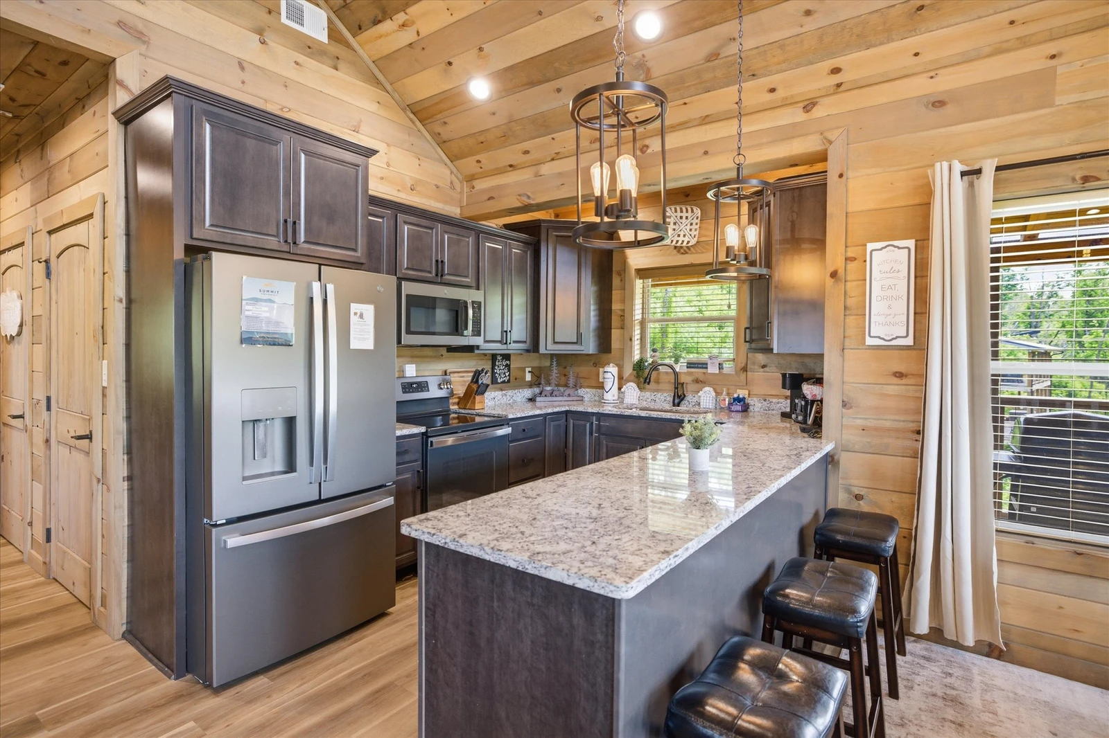 Little Bear Lodge