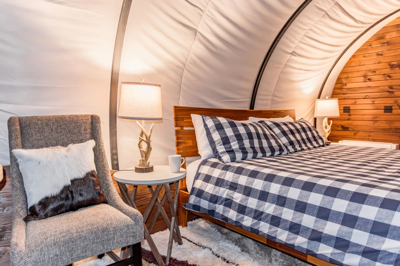 Property image, Interior, of High Noon Lux Wagon