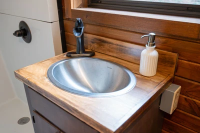 Property image, Interior, of High Noon Lux Wagon