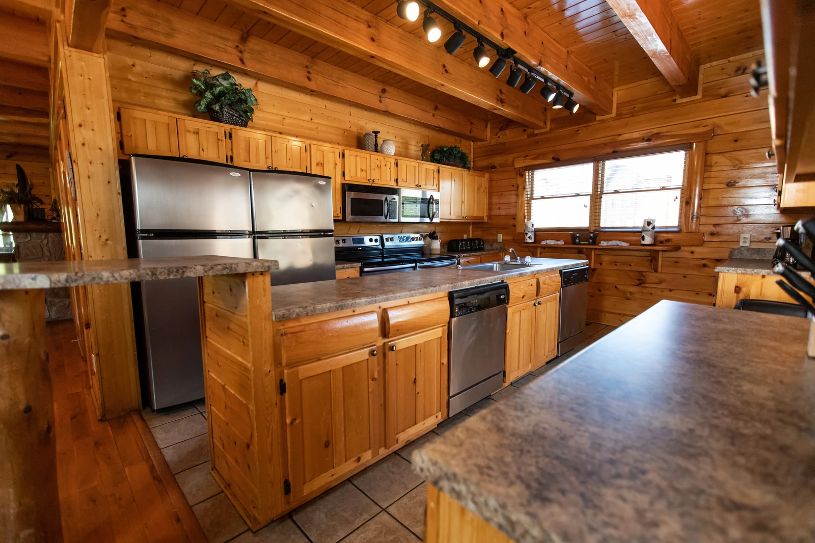 Property image, Exterior, of Black Bear Lodge