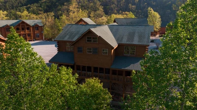 Property image, Exterior, of Black Bear Lodge
