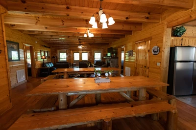 Property image, Exterior, of Black Bear Lodge