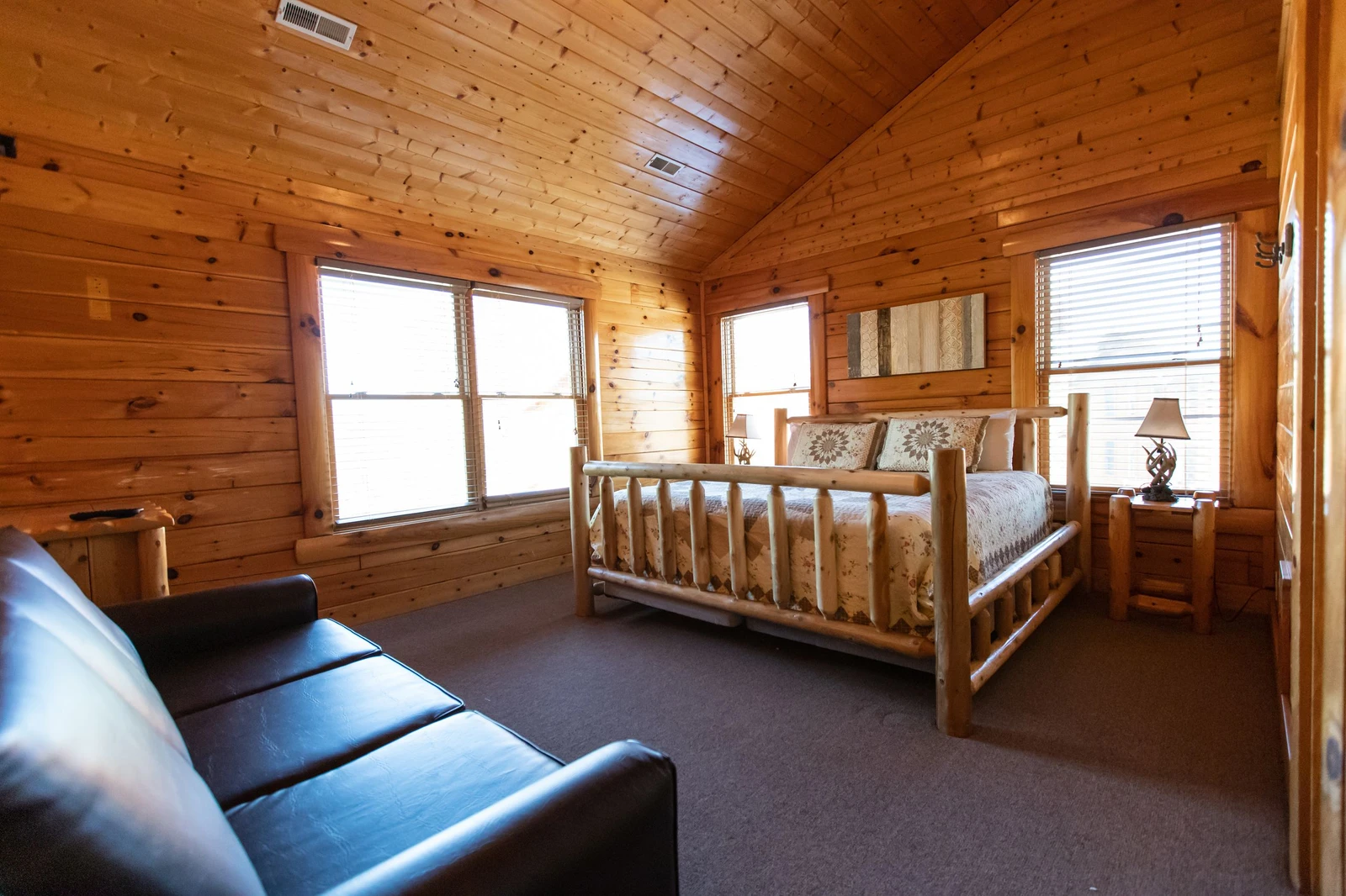 Property image, Exterior, of Black Bear Lodge