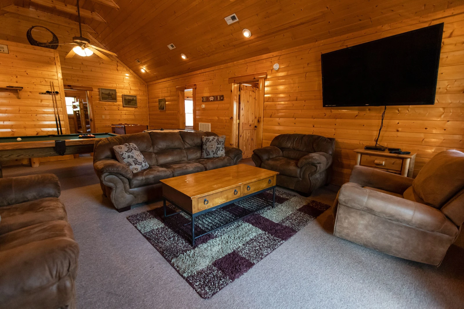 Property image, Exterior, of Black Bear Lodge