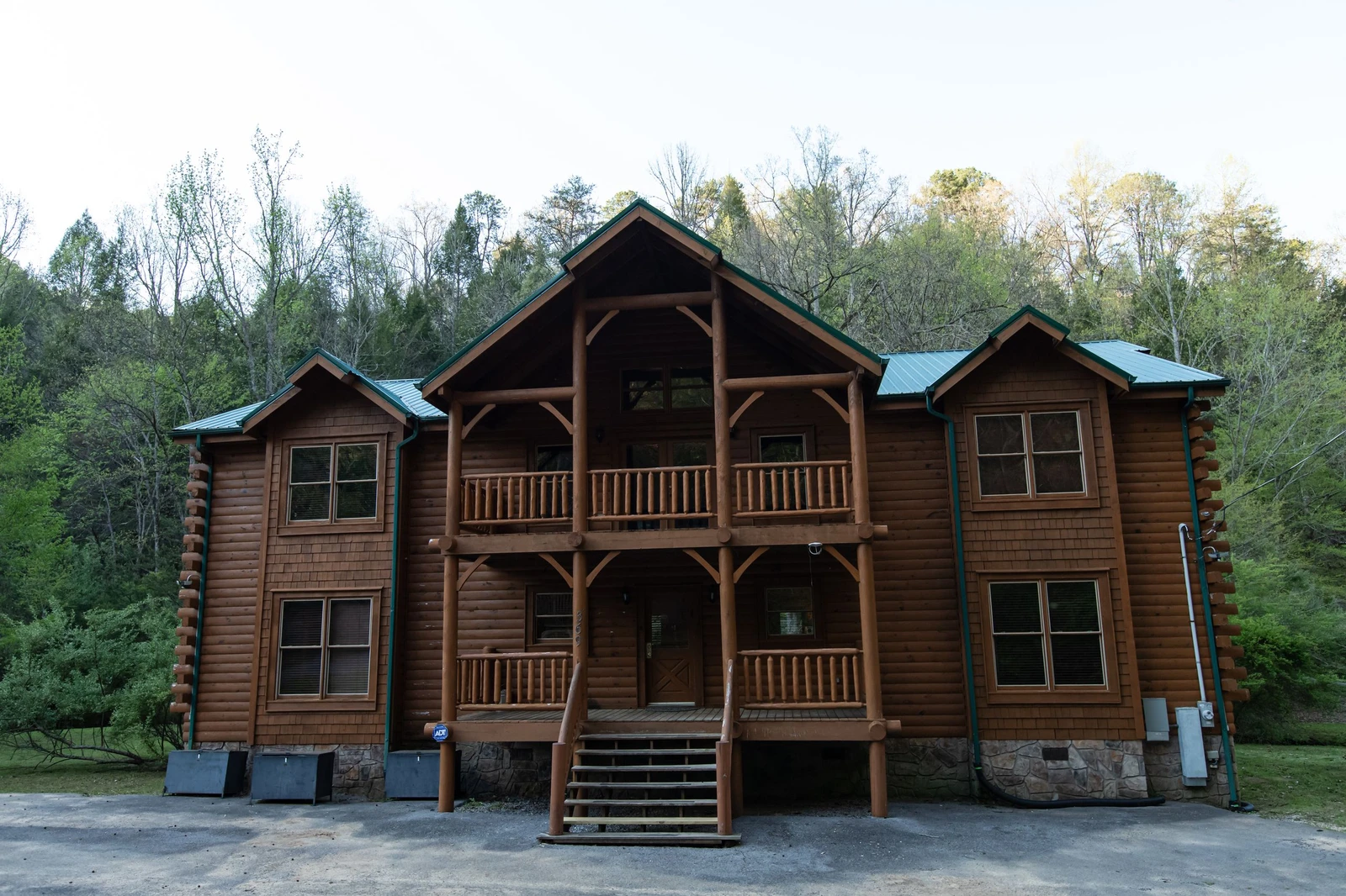 Property image, Exterior, of The Lodge at Caney Creek