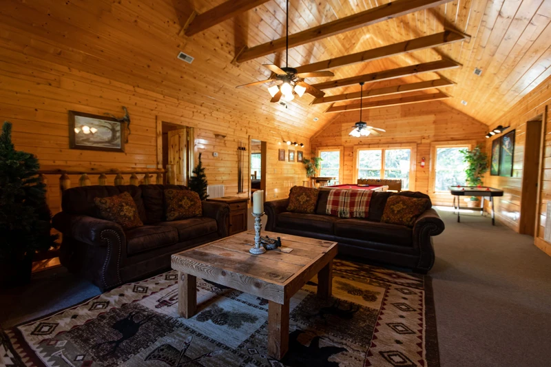 Property image, Exterior, of Rushing Water Lodge