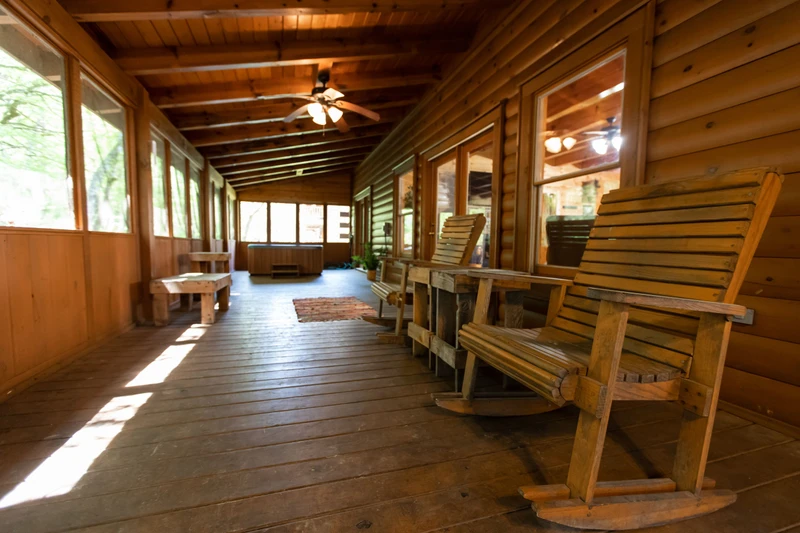 Property image, Exterior, of Rushing Water Lodge