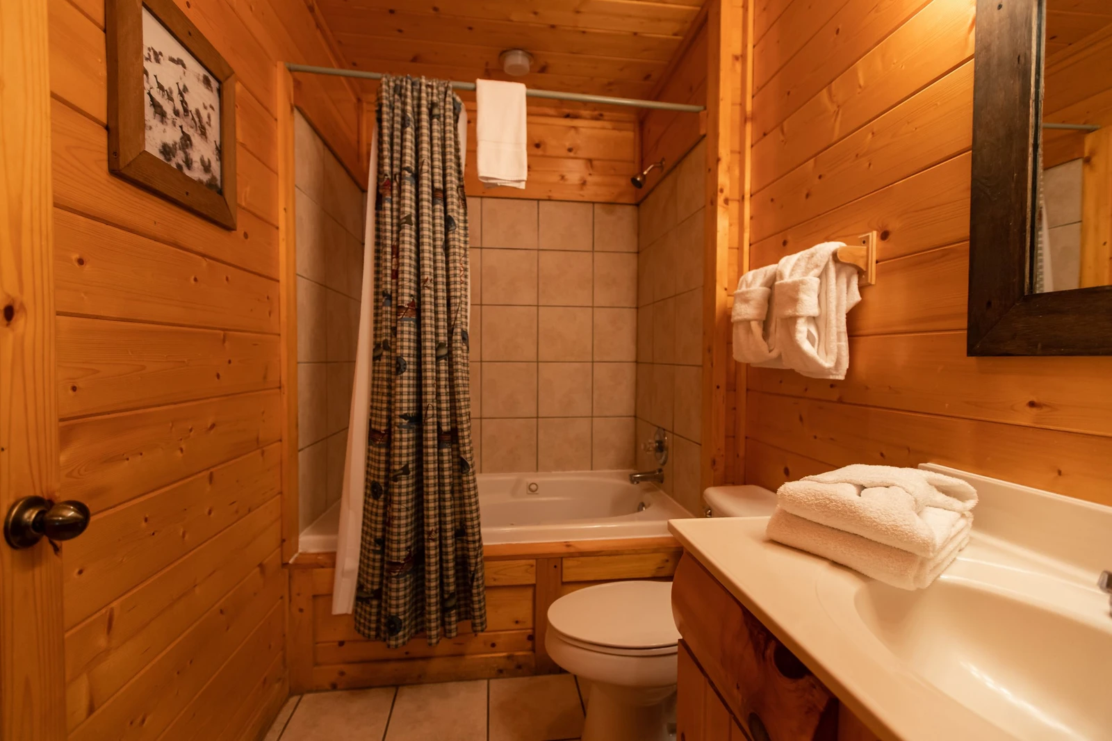 Property image, Exterior, of Rushing Water Lodge