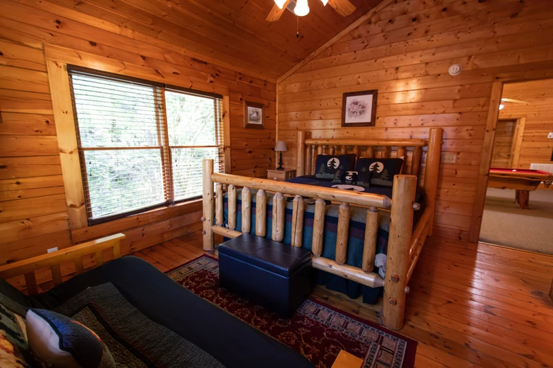 Property image, Exterior, of Rushing Water Lodge