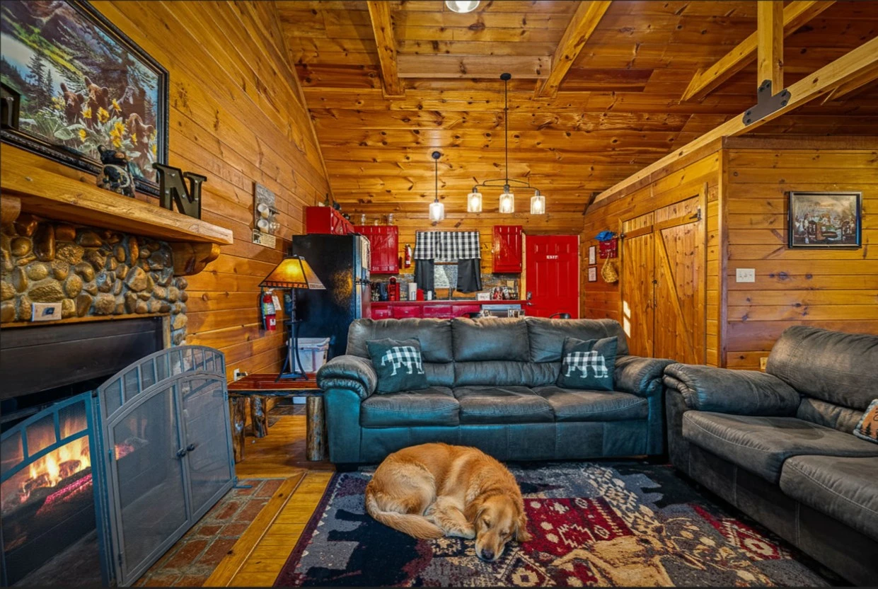 Cedar Ridge Cabin