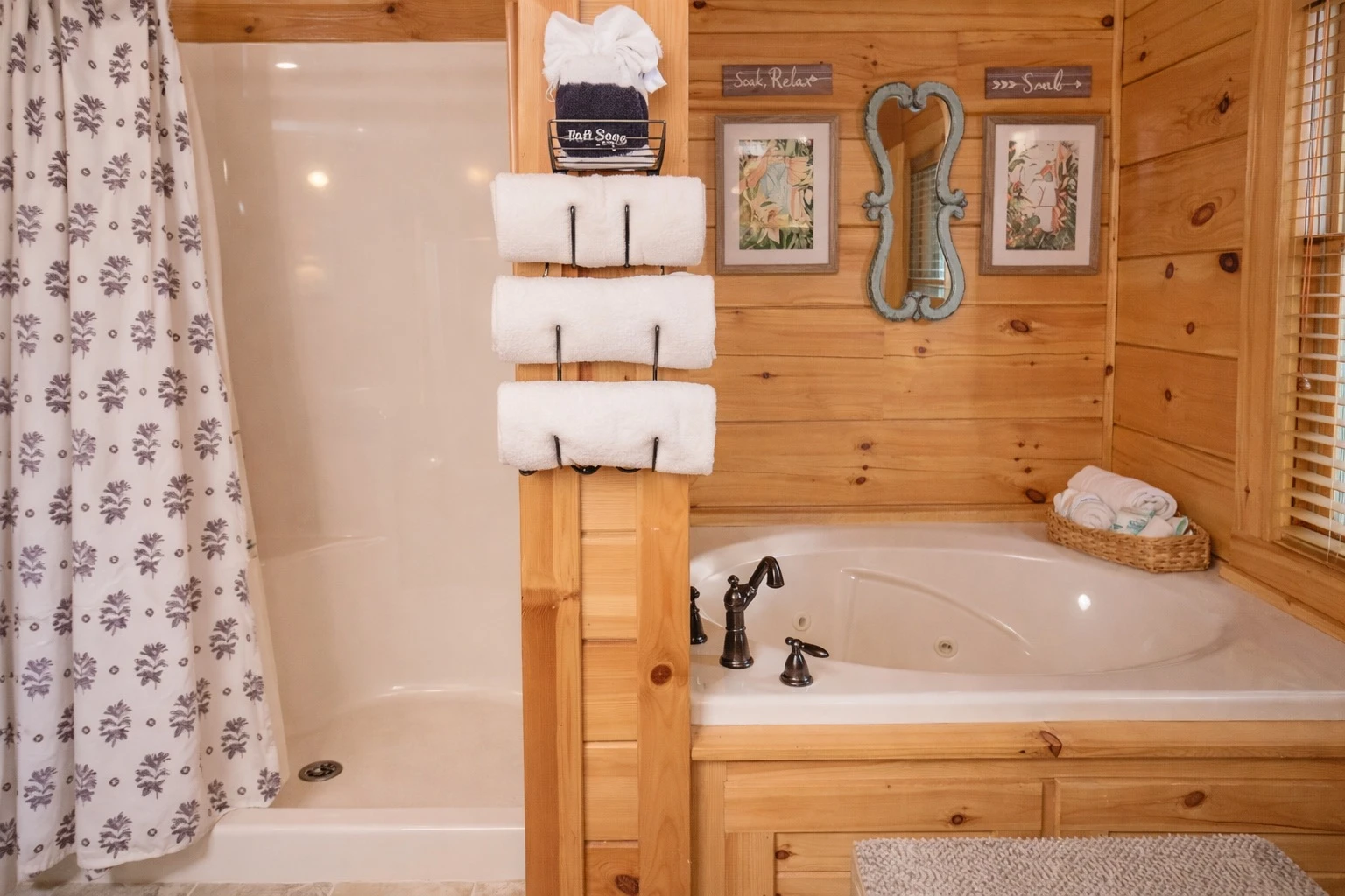 Property image, Interior, of Big Kahuna
