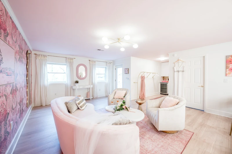 Property image, Interior, of Bluff Mountain Inn