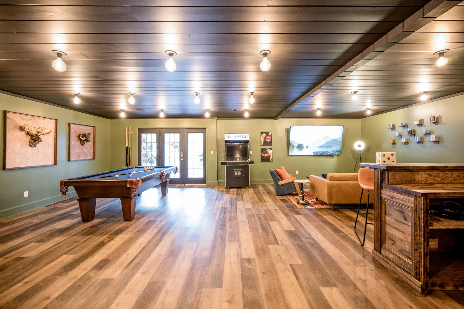 Property image, Interior, of Bluff Mountain Inn