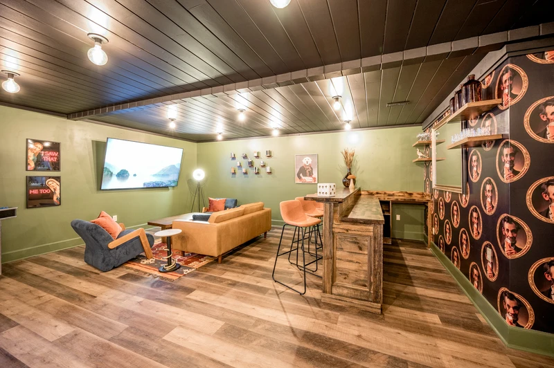 Property image, Interior, of Bluff Mountain Inn