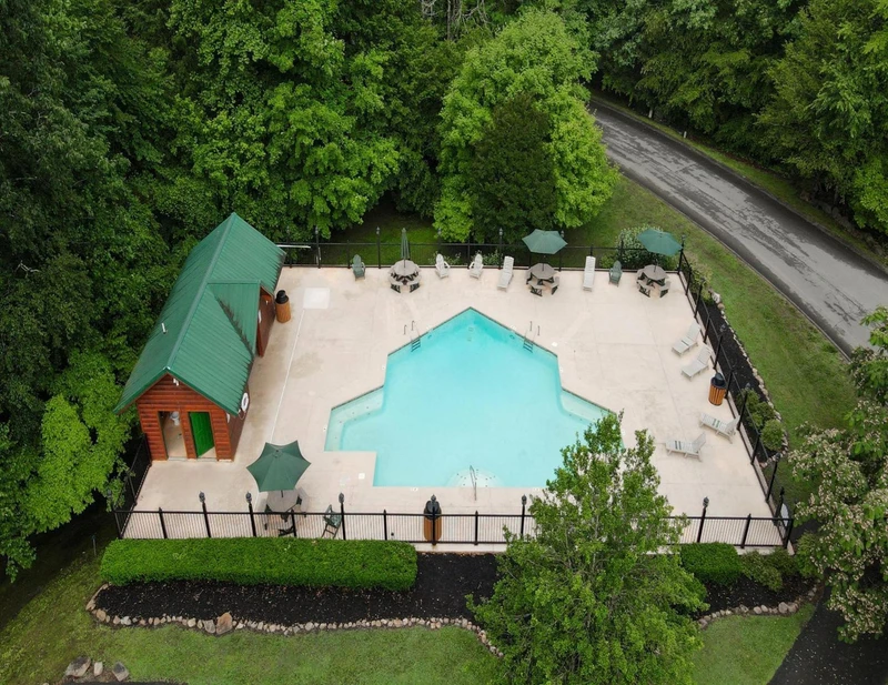 Property image, Interior, of Smoky Poolside Chalet