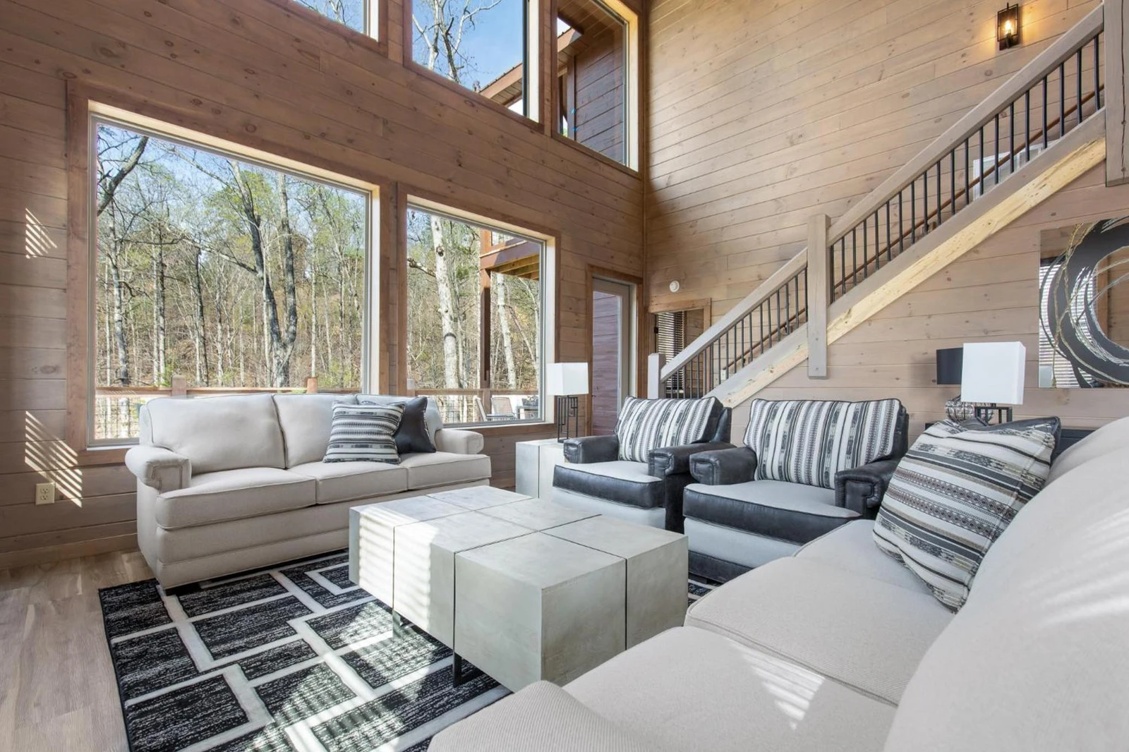 Property image, Interior, of Smoky Poolside Chalet