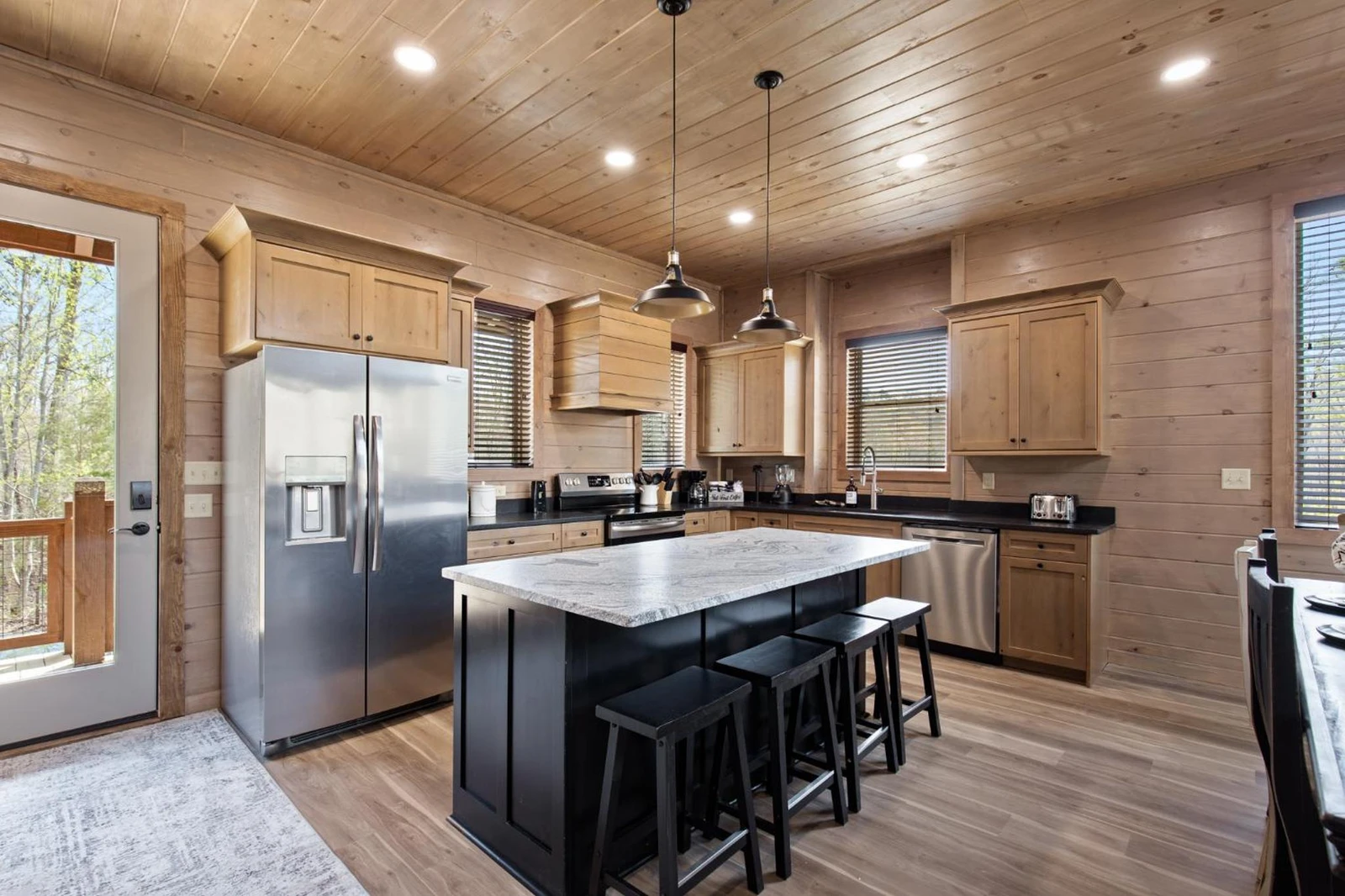 Property image, Interior, of Smoky Poolside Chalet