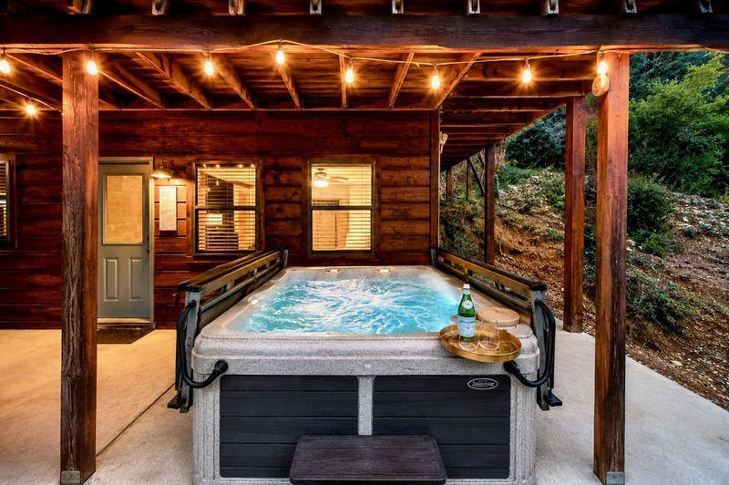 Smoky Mountains Lodge