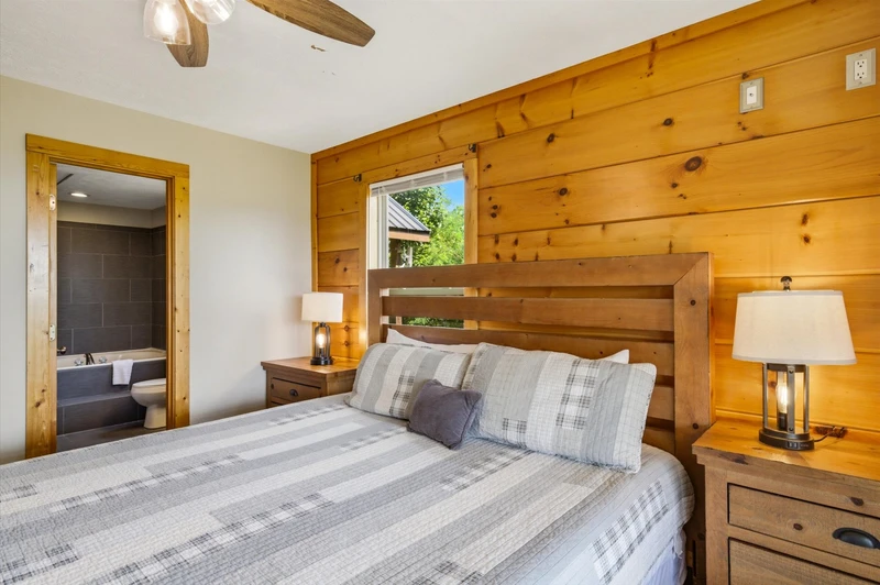 Evergreen Majesty Lodge