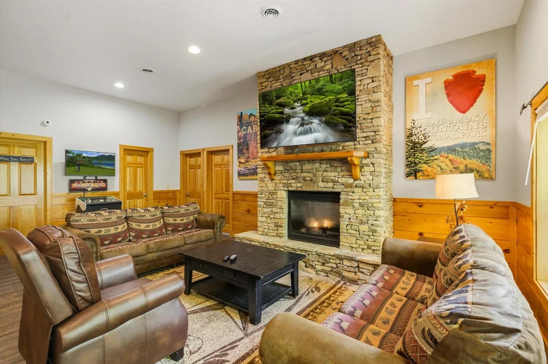 Evergreen Majesty Lodge