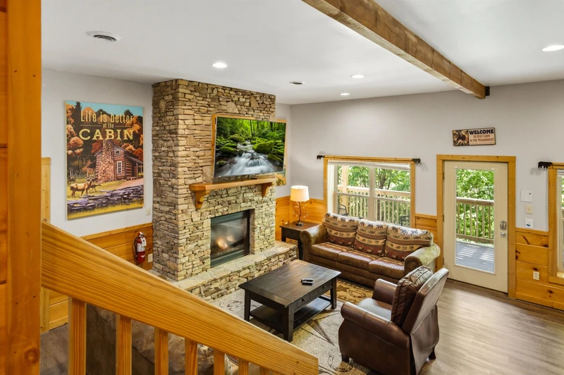 Evergreen Majesty Lodge