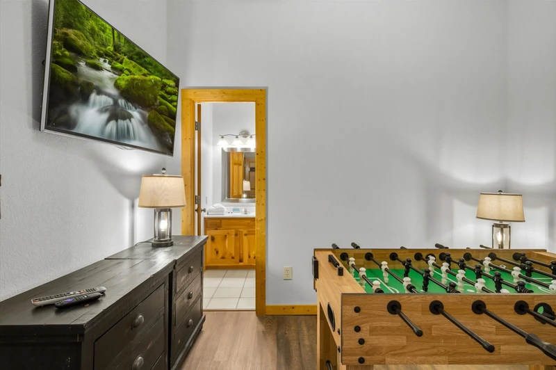 Evergreen Majesty Lodge