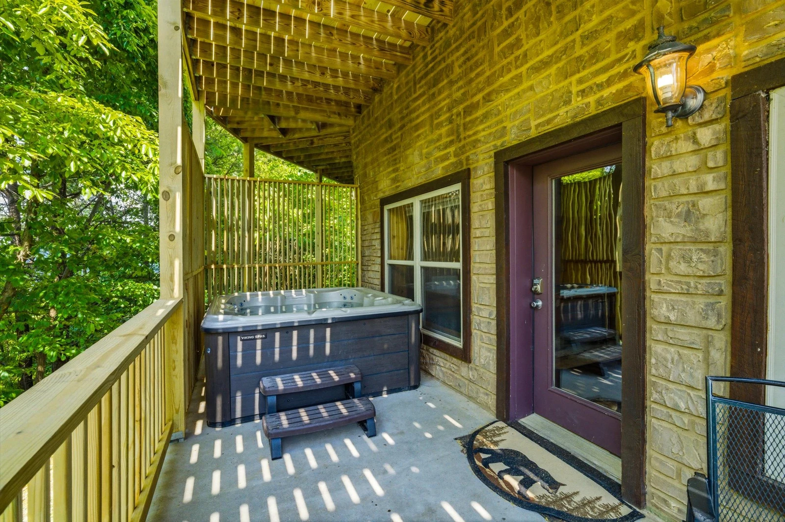 Evergreen Majesty Lodge