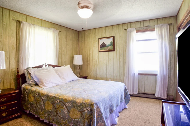 70 Acre Mountain Farmstead