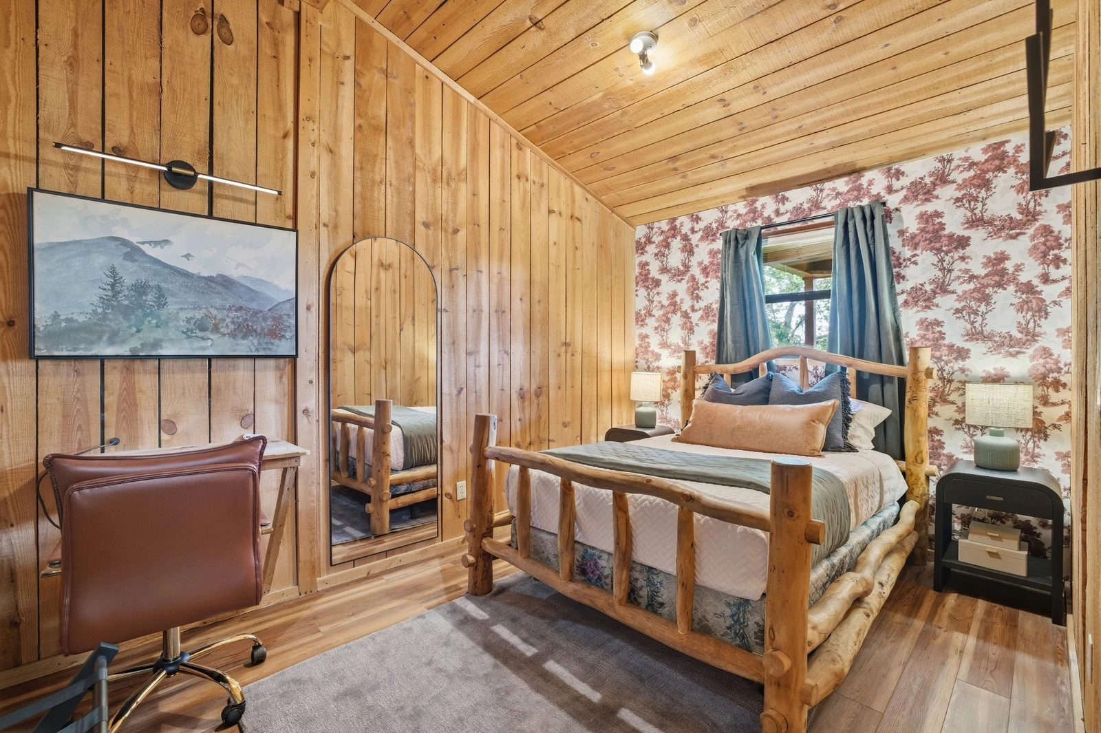 Papa Bear Cabin