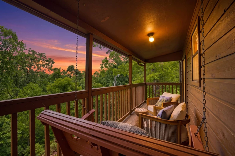 Papa Bear Cabin