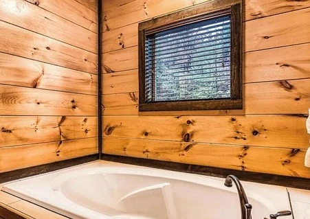 Smoky Splash Retreat