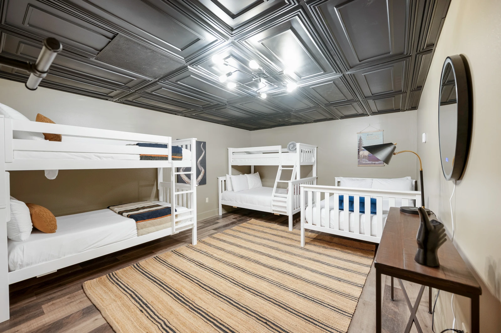 Property image, Interior, of Bluff Mountain Inn