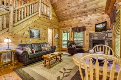 Eating Area Naughy Pines Pigeon Forge Cabin Rental