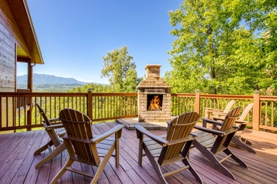 SUMMIT VISTA LODGE