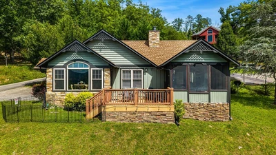 Sunny View Cabin