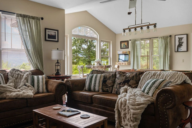 Sunny View Cabin