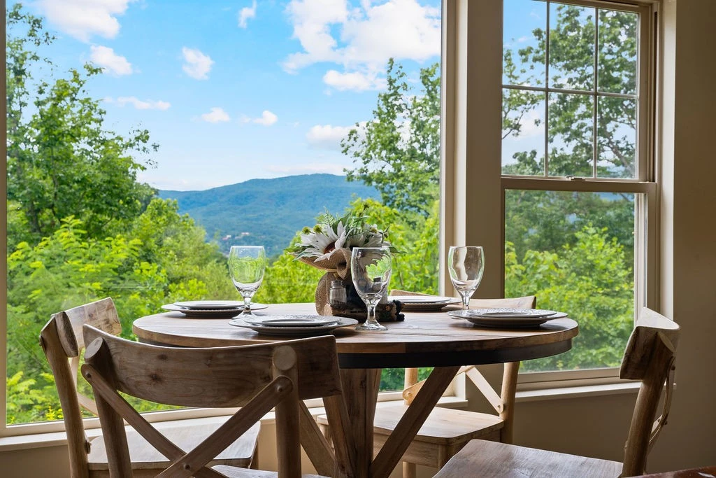 Sunny View Cabin