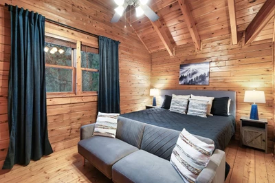 Ridge Creek Cabin
