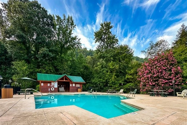 Outdoor Pool just steps away (spring to fall)